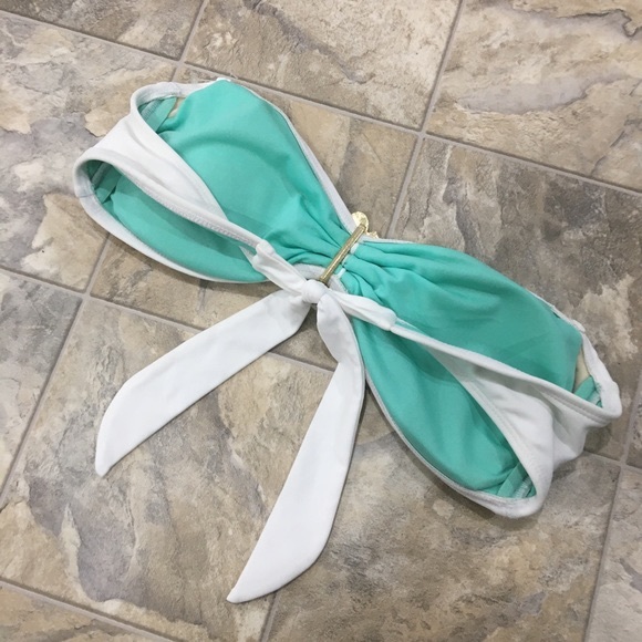 XHILARATION Size M/L ~ Bandeau Bikini Top Summer Beach Pool Resort ~ - Picture 2 of 9